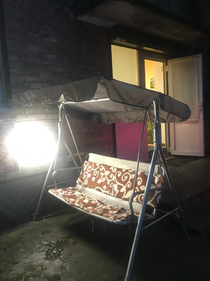 Ararat-Shulyavskaya Hostel Kiev Eksteriør bilde