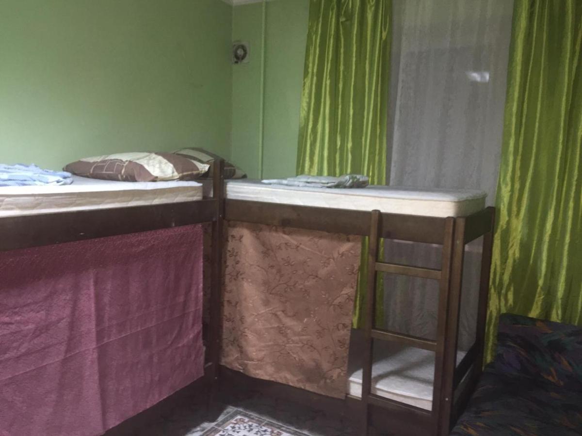 Ararat-Shulyavskaya Hostel Kiev Eksteriør bilde