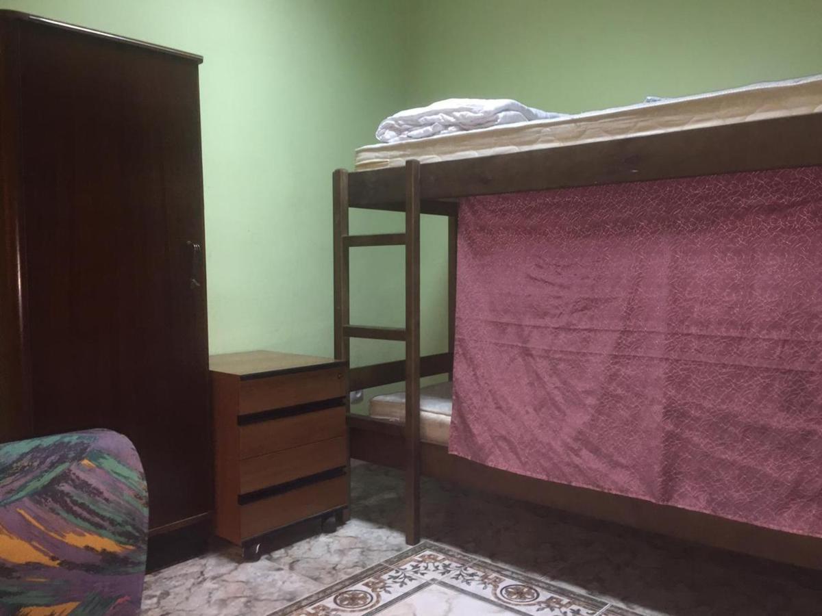 Ararat-Shulyavskaya Hostel Kiev Eksteriør bilde