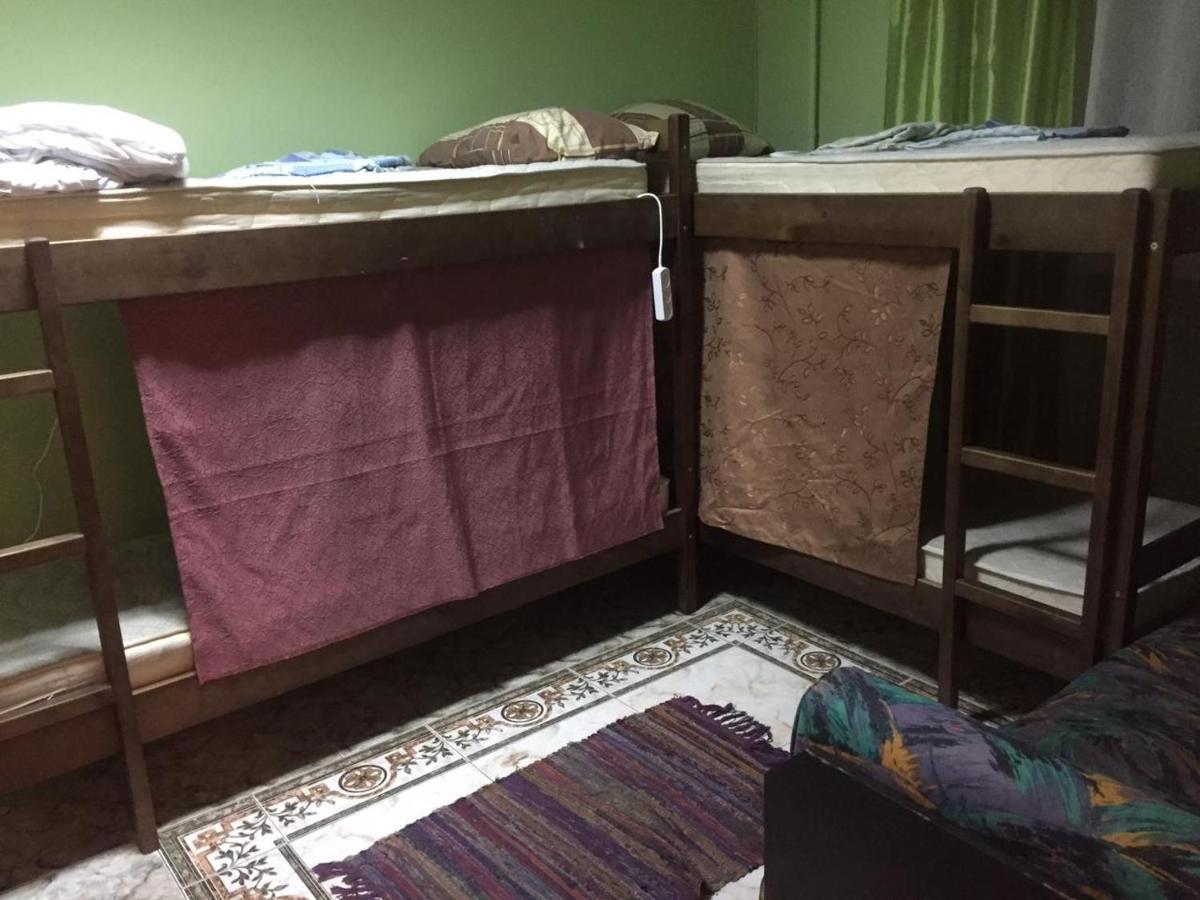 Ararat-Shulyavskaya Hostel Kiev Eksteriør bilde