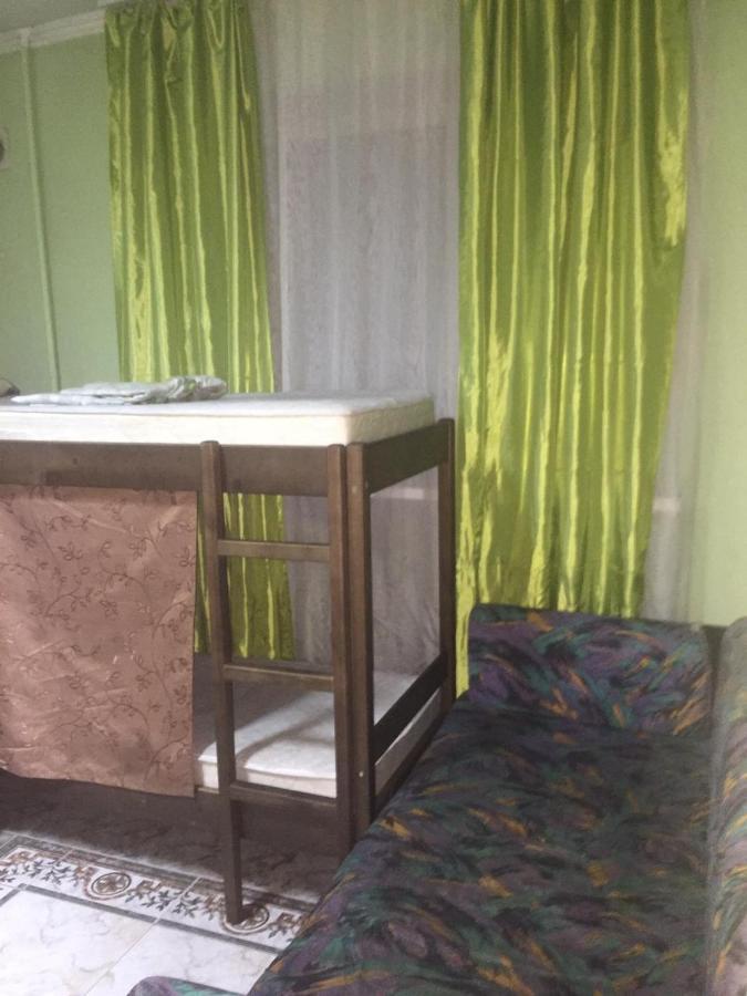 Ararat-Shulyavskaya Hostel Kiev Eksteriør bilde